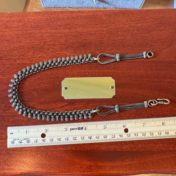 Lovely Vintage Intricately Designed Silver Scalloped Disc Collar Necklace - Picture 4 of 16